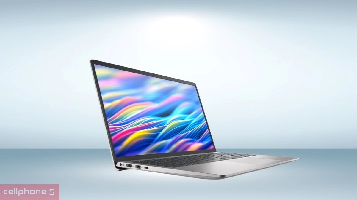 RAM 16GB, SSD PCIe Gen4 512GB