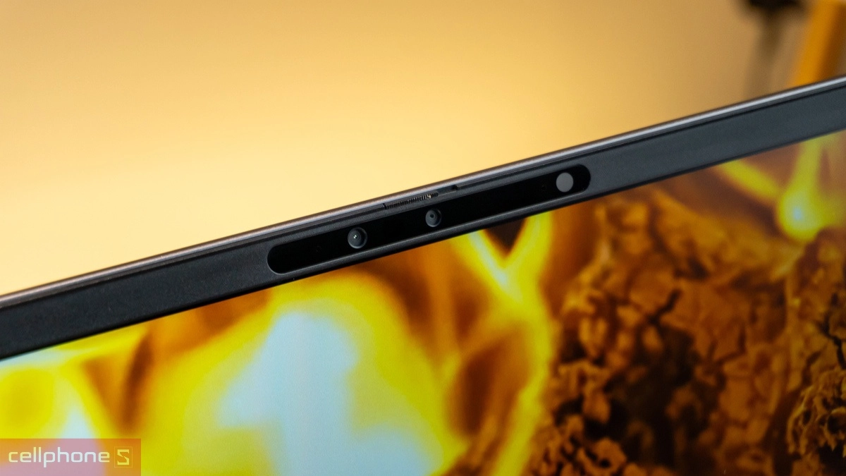 Màn hình và tần số quét của laptop Dell Inspiron 14 5441 5MNK1 Copilot+X Plus