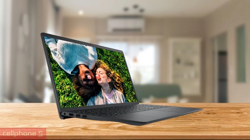 Bộ nhớ RAM và ổ cứng của laptop Dell Inspiron 15 3520 9NGK8