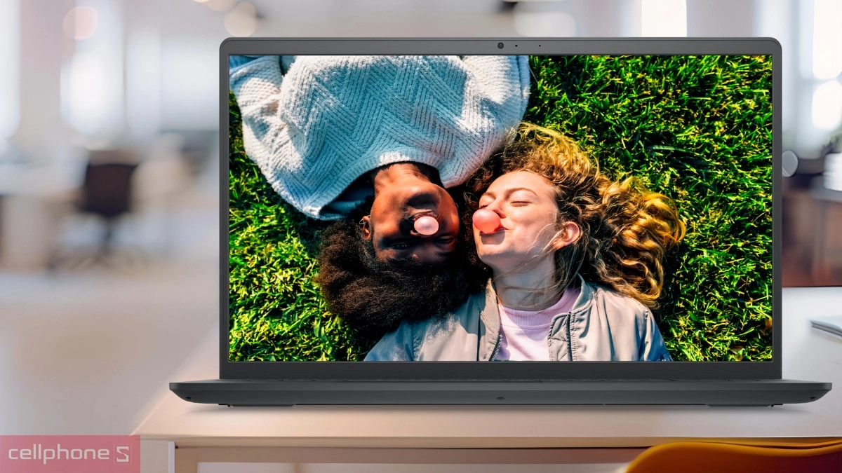 Bộ nhớ RAM, ổ cứng của laptop Dell Inspiron 15 3520 JYM17