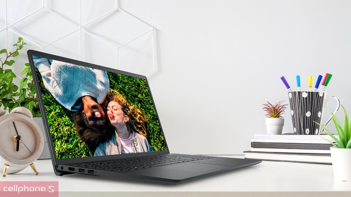 Thiết kế laptop Dell Inspiron 15 3520 JYM17