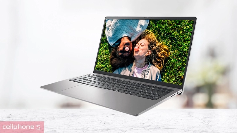 Hiệu năng laptop Dell Inspiron 15 3520 WTPRT