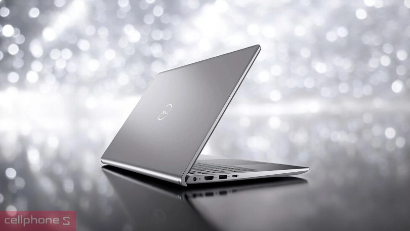 Pin và cổng kết nối của laptop Dell Inspiron 15 3530 71053721