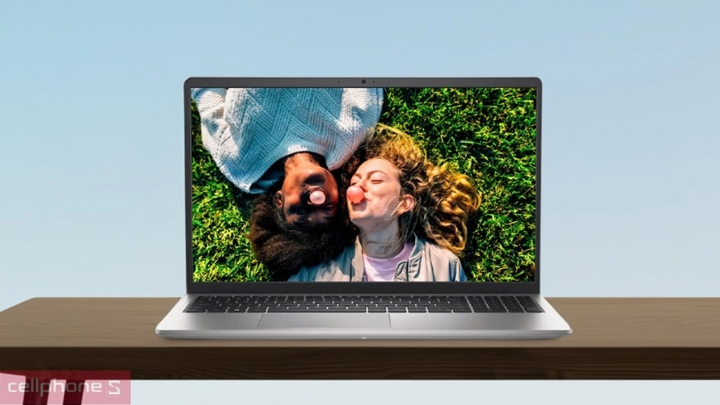 Kết nối và giao tiếp rõ ràng nhờ webcam HD và âm thanh Realtek