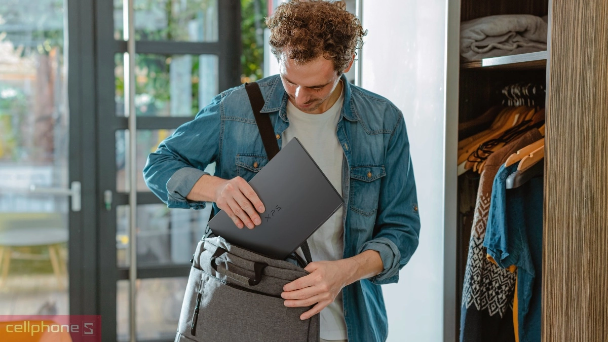 Dell XPS sở hữu thiết kế tối giản cùng độ mỏng ấn tượng