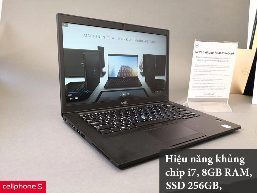 Hiệu năng khủng với chip i7, 8GB RAM, SSD 256GB