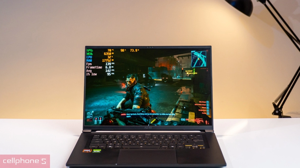 Laptop Gigabyte Aero cấu hình i7 i9 hỗ trợ dựng video 4K