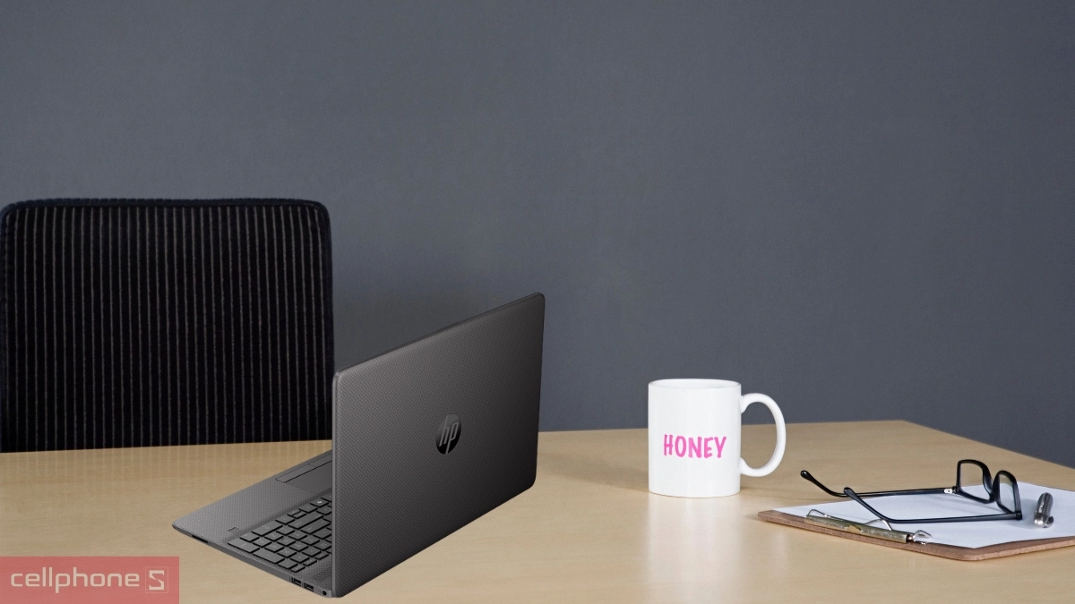 Thiết kế laptop HP 250R G9 C40LJAT