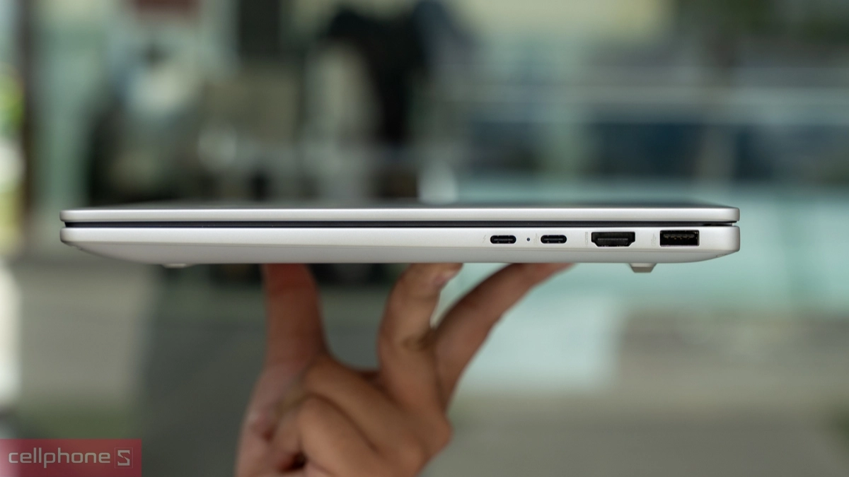 HP OmniBook 7 đa dạng cổng kết nôi HP OmniBook 7 đa dạng cổng kết nôi