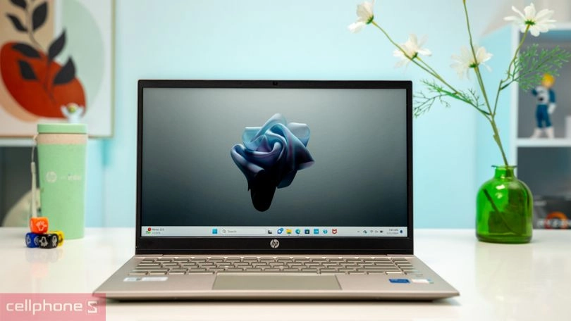 Laptop HP Pavilion giá bao nhiêu tiền