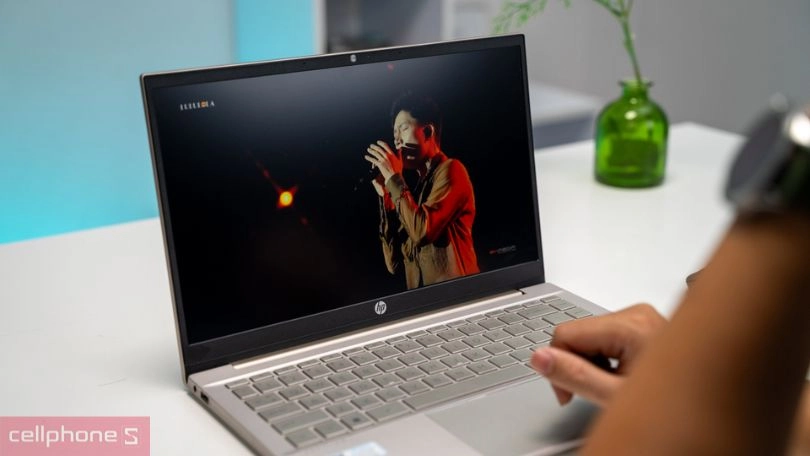 Hệ thống âm thanh sống động