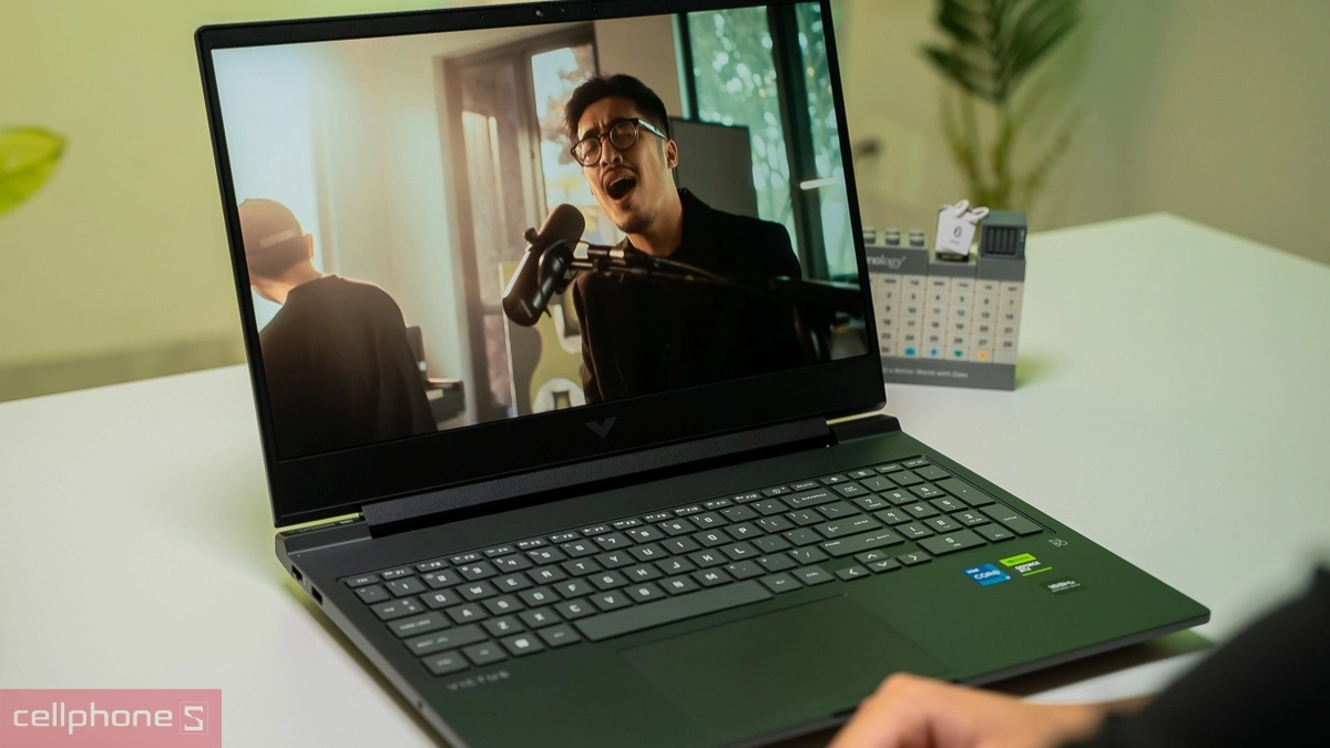 Cấu hình laptop HP Victus 16 R0376TX AY8Z2PA