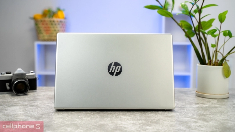 Laptop HP 15-FD0235TU 9Q970PA – Trải nghiệm văn phòng, giải trí chất lượng