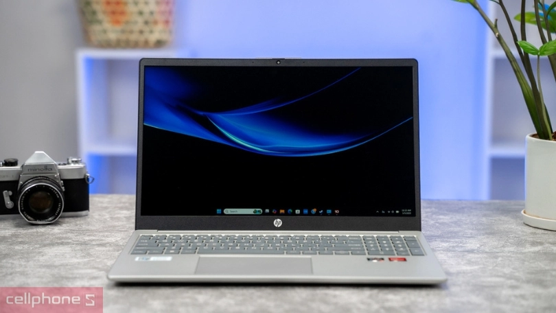 Laptop HP 15-FD0235TU 9Q970PA – Trải nghiệm văn phòng, giải trí chất lượng