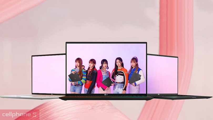 Màn hình OLED nổi bật, sắc nét