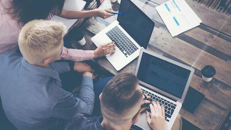 Laptop sinh viên văn phòng sự lựa chọn hoàn hảo