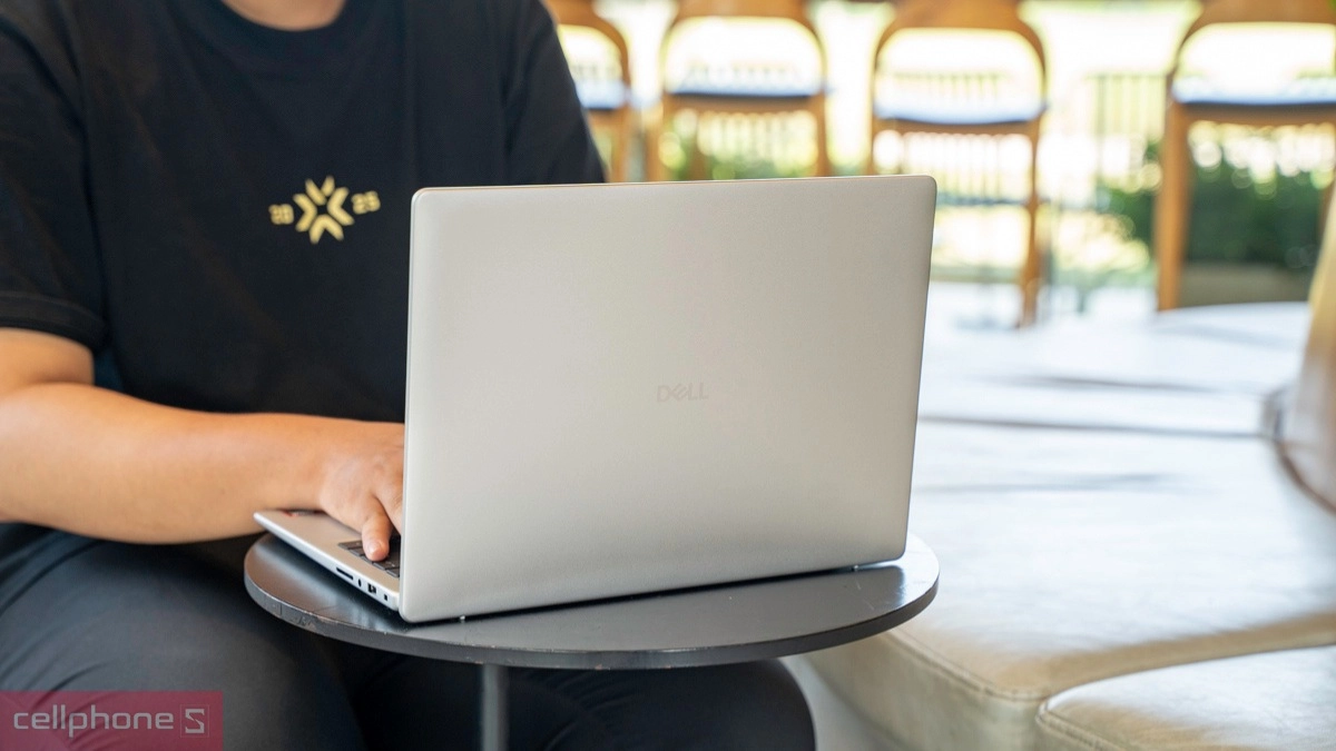 Camera laptop Dell 14 DC14255 71083617 Ryzen AI 7