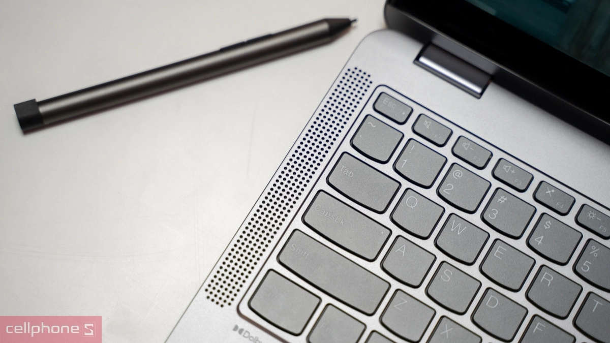 Ngoại hình mỏng đẹp, màu sắc thanh lịch chuẩn Ideapad