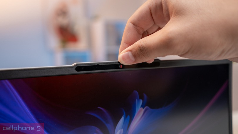 Màn hình laptop Lenovo IdeaPad Slim 3 14IRH10 83K00008VN