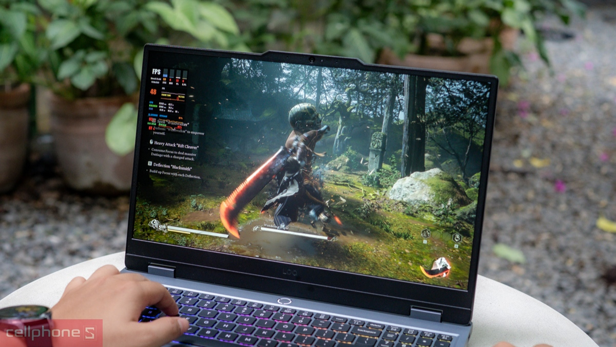 Lenovo LOQ 15 thường được trang bị sẵn 8GB hoặc 16GB RAM DDR5
