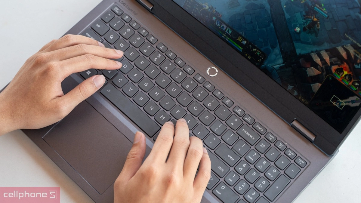 Cấu hình Lenovo LOQ Essential 15IRX11 83SC003RVN 