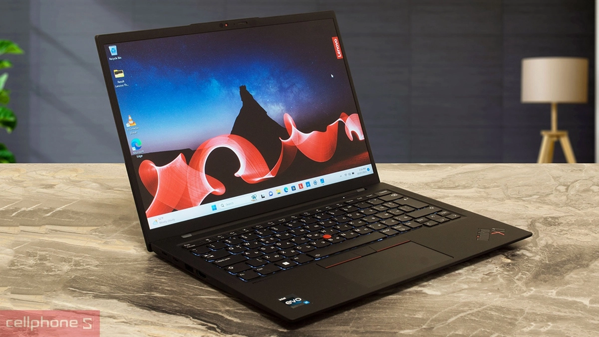 Màn hình X1 Carbon sắc nét