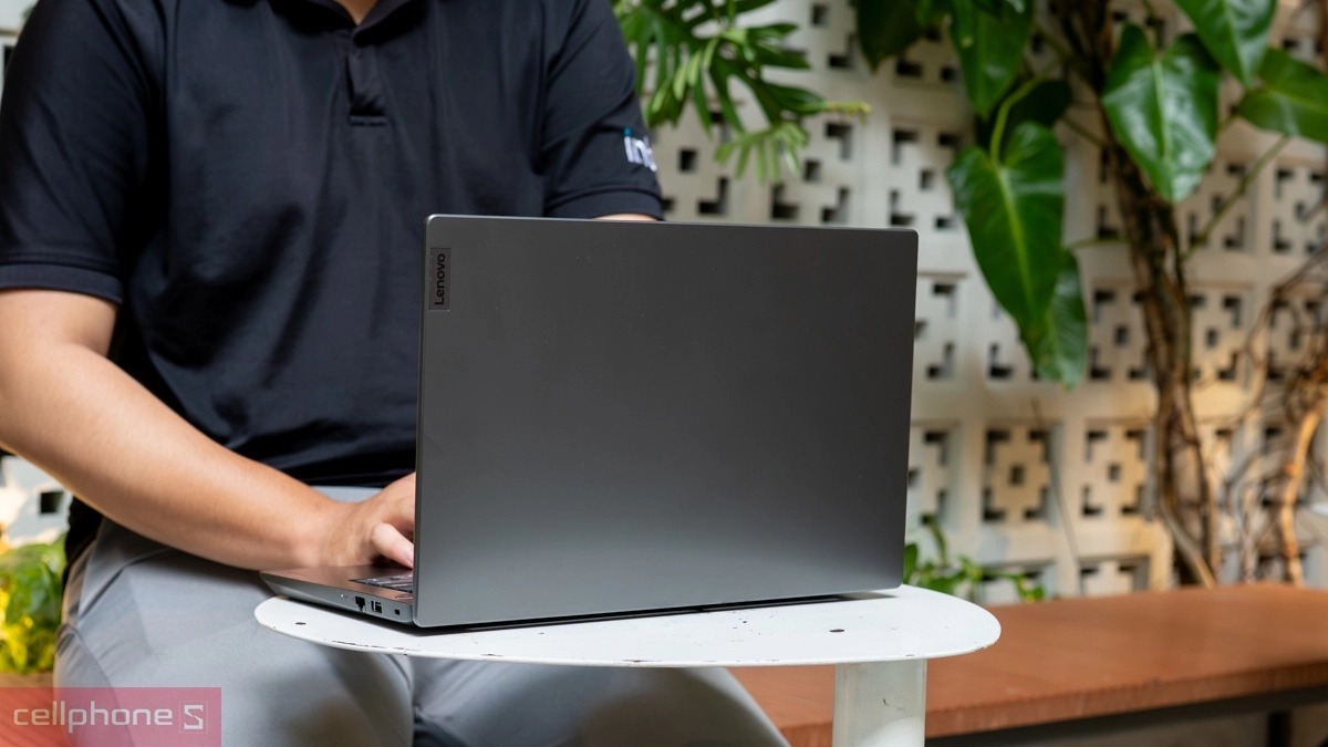 Dung lượng bộ nhớ Lenovo V14 Dung lượng bộ nhớ Lenovo V14