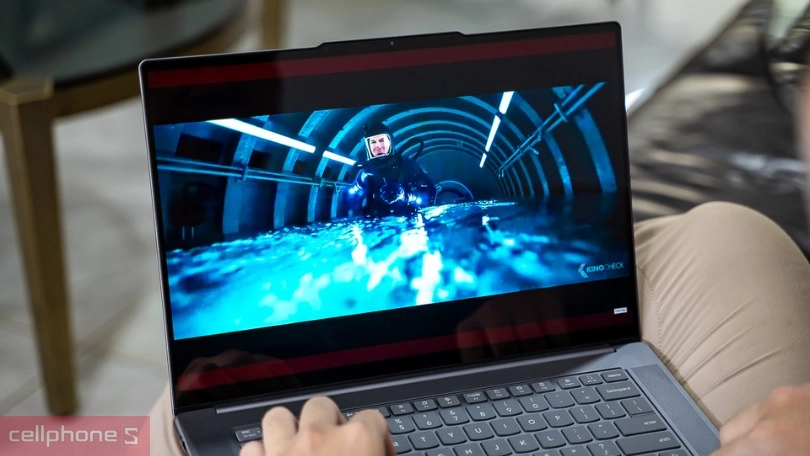 Hiệu năng xử lý của laptop Lenovo Yoga Slim 7 15ill9 83HM00GVN