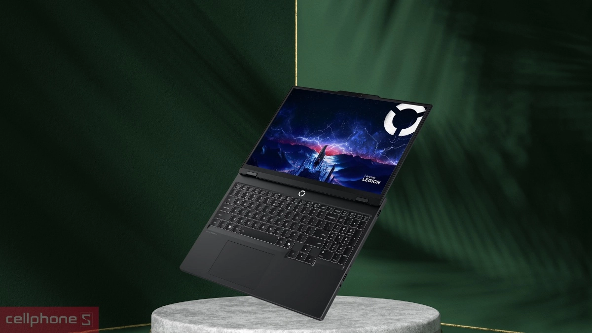 Laptop Lenovo Legion 5 15IAX10 83F0003CVN được trang bị vi xử lý Intel® Core Ultra 7 255HX