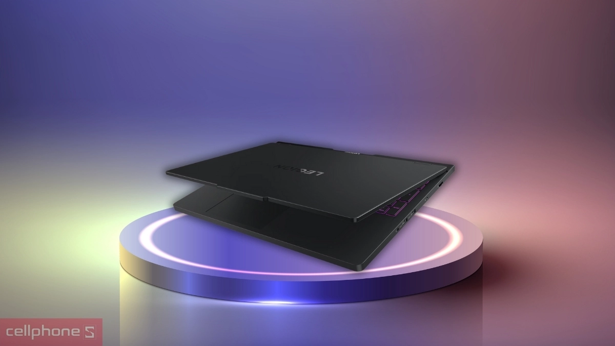 Pin, cổng kết nối của laptop Lenovo Legion Pro 5 16IAX10 83F3002GVN