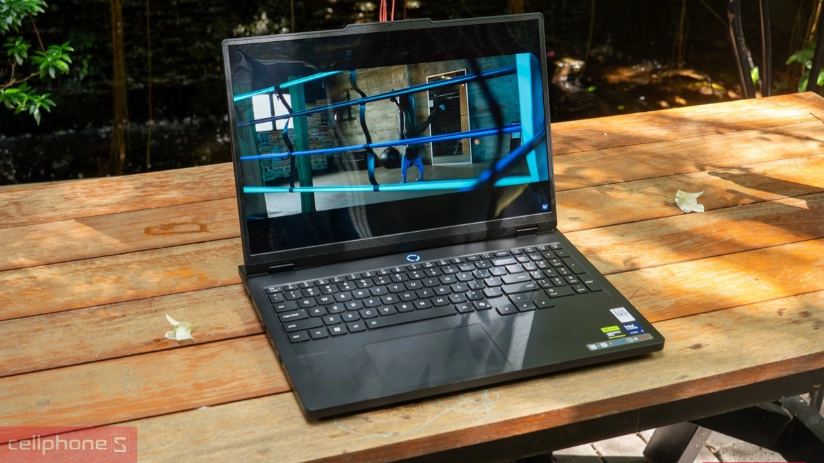 Hiệu năng xử lý AI mạnh mẽ của laptop Lenovo Legion Pro 5 16IAX10 83F3003VVN