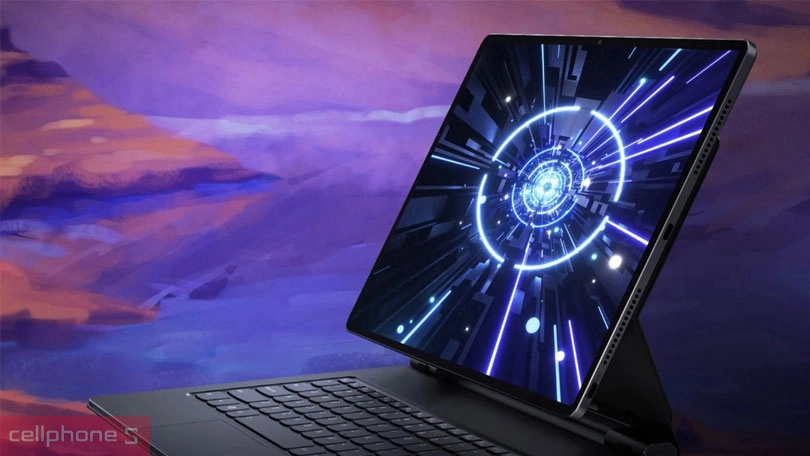 Thiết kế sang trọng, trang bị camera đầy đủ