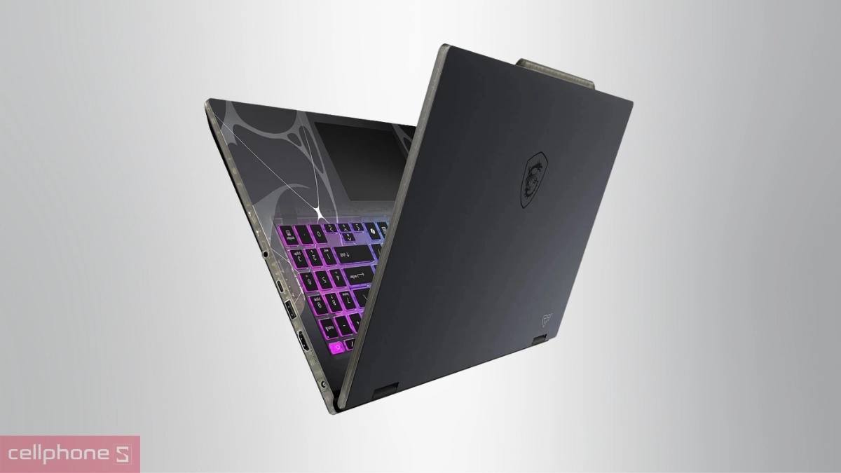 Laptop MSI Cyborg 15 B13WFKG-658VN được trang bị vi xử lý Intel Core i7