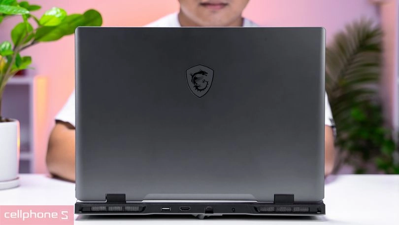 Hiệu năng laptop MSI Sword 16 HX B14VEKG-856VN