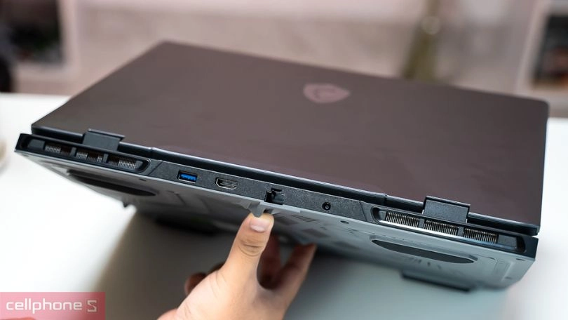 Pin laptop MSI Sword 16 HX B14VEKG-856VN