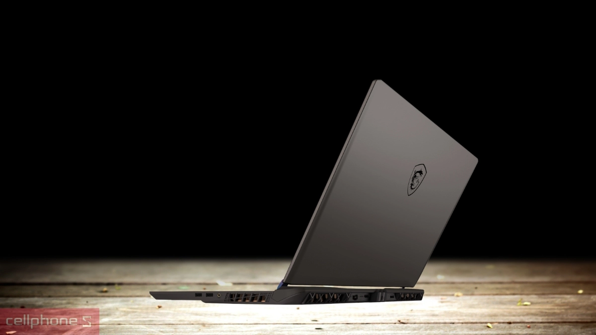 Chất lượng âm thanh sống động của laptop MSI Vector A16 HX A8WHG-010VN