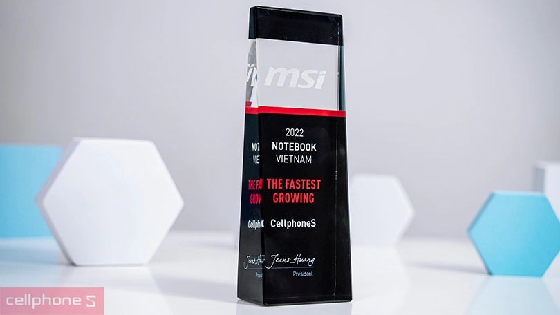 CellphoneS là nhà bán lẻ tăng trưởng nhanh nhất của MSI