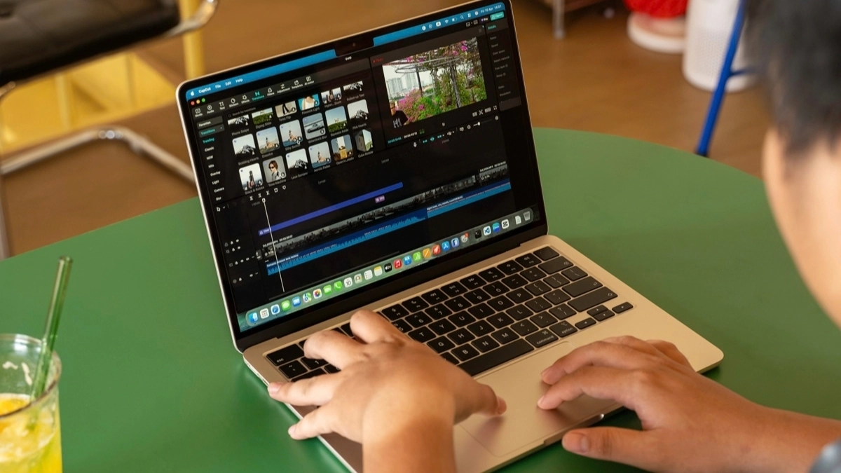 Macbook duy trì hiệu suất ổn định khi xử lý nhiều tác vụ liên tục