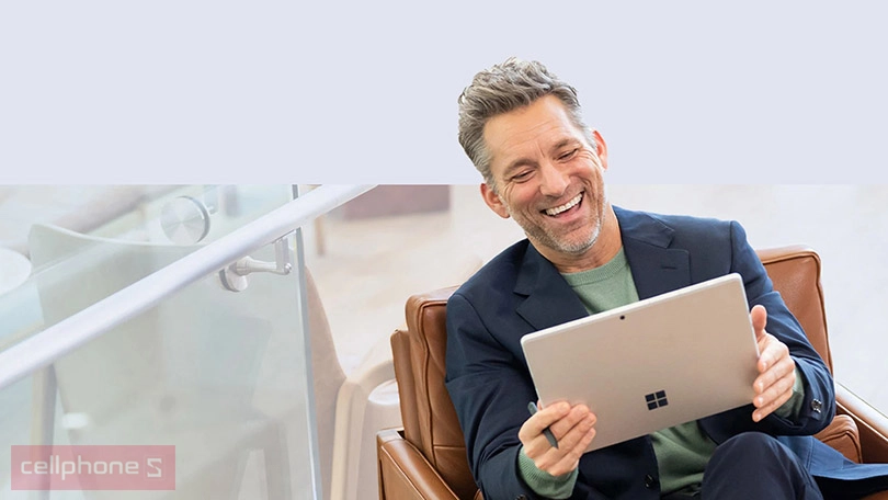 Đánh giá Laptop Surface Pro 9