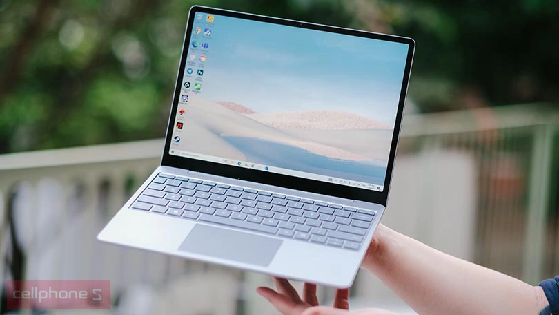 Thiết kế siêu nhẹ, sang trọng