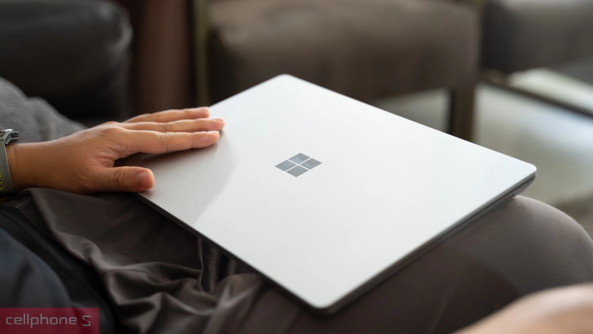 Surface laptop 4 13.5 R5-4680U 