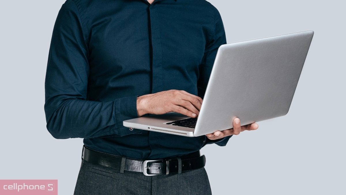 Thông số kích thước và trọng lượng cần biết về laptop