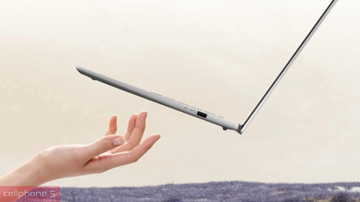 Bộ nhớ RAM, ổ cứng của laptop Asus Vivobook S14 M3407KA-SF032WS Ryzen AI 7