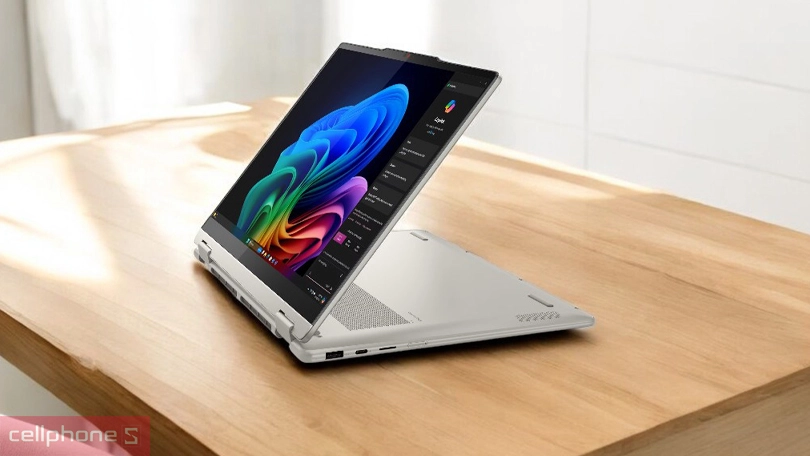 Màn hình và chất lượng hiển thị của laptop Lenovo Yoga 7 2-in-1 14ILL10 83JQ0093VN