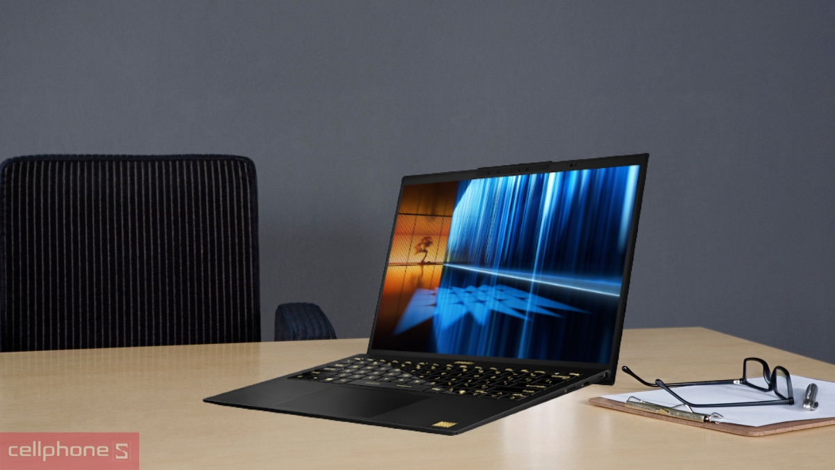 Dung lượng bộ nhớ RAM, ổ cứng của laptop MSI Prestige 13 AI Ukiyoe Edition A2VMG-075VN