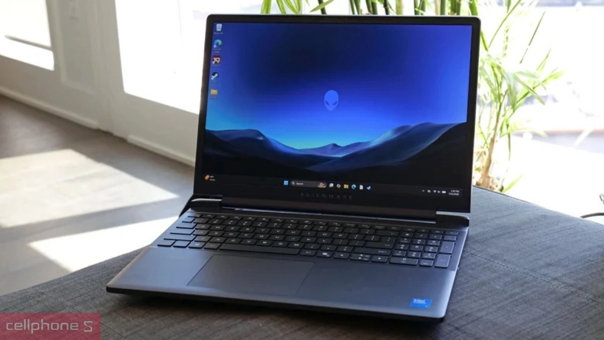 Laptop Dell với hệ thống tản nhiệt tối ưu hiệu năng khi xử lý tác vụ nặng
