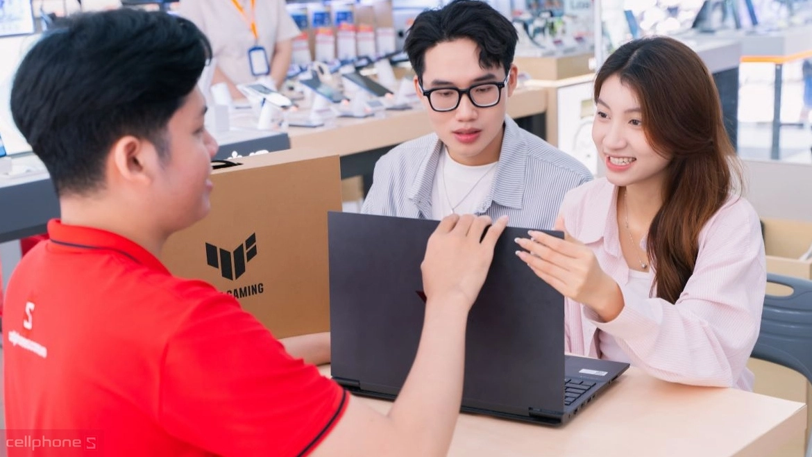 Quy trình mua laptop giá sỉ tại CellphoneS