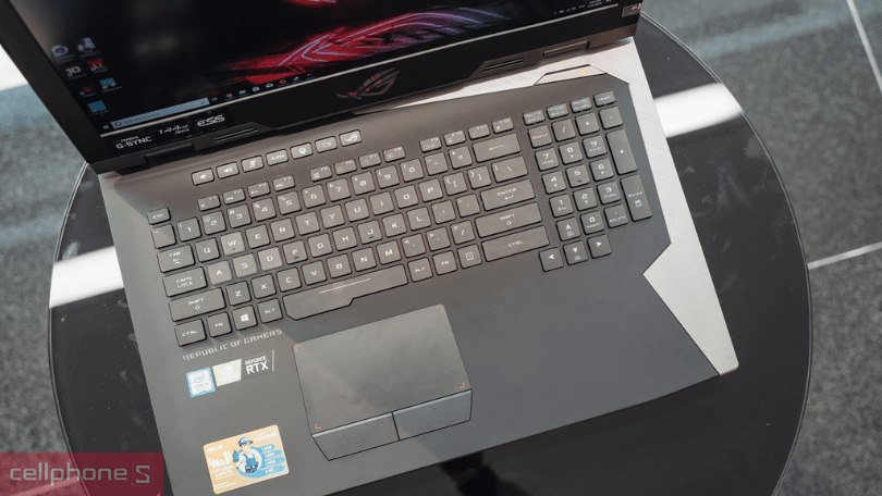 Dựa vào bàn phím