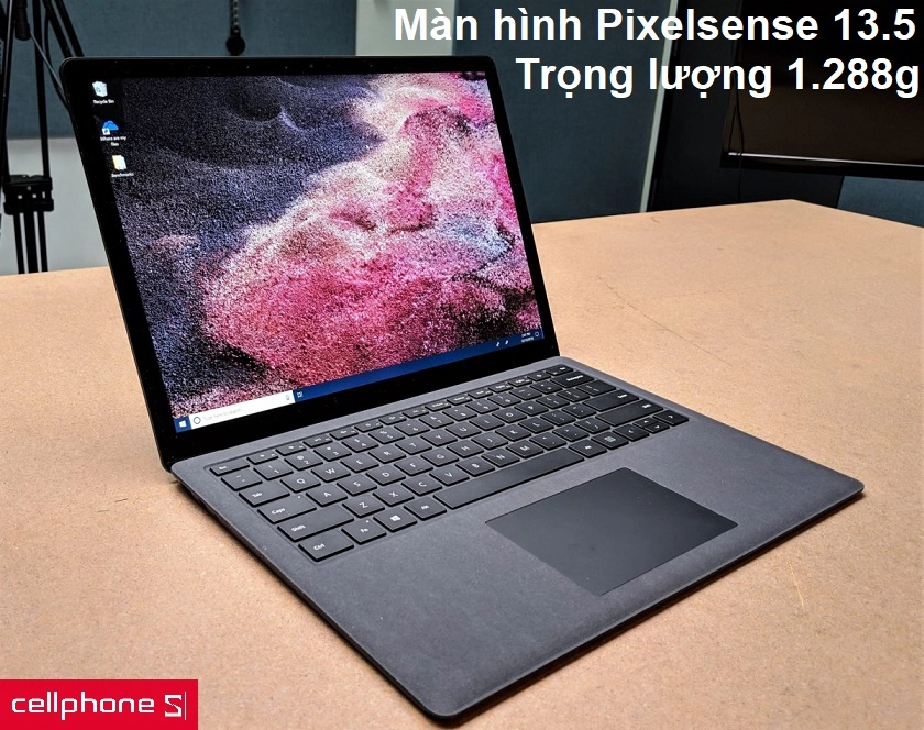 Thiết kế gọn nhẹ mang theo hằng ngày kết hợp màn hình Pixelsense 13.5 inch