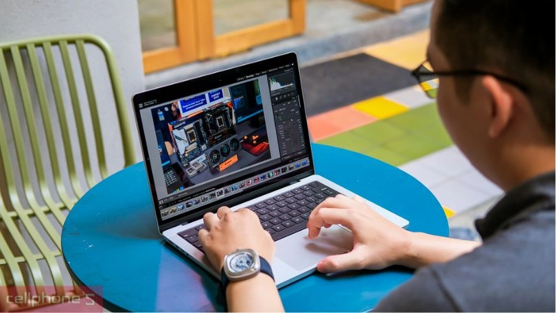 Apple Macbook Pro 14 M4 Pro 12 CPU 16 GPU 48GB 1TB 2024 - Hiệu năng mạnh mẽ, thiết kế cao cấp